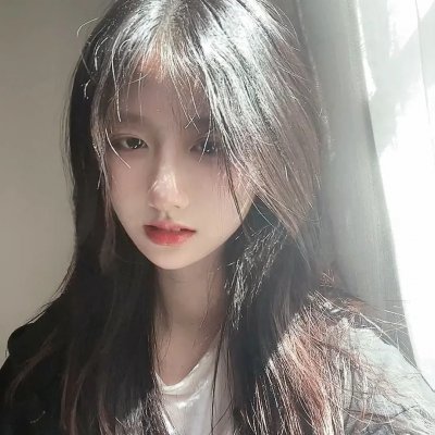 无法隐藏的本能：偷拍